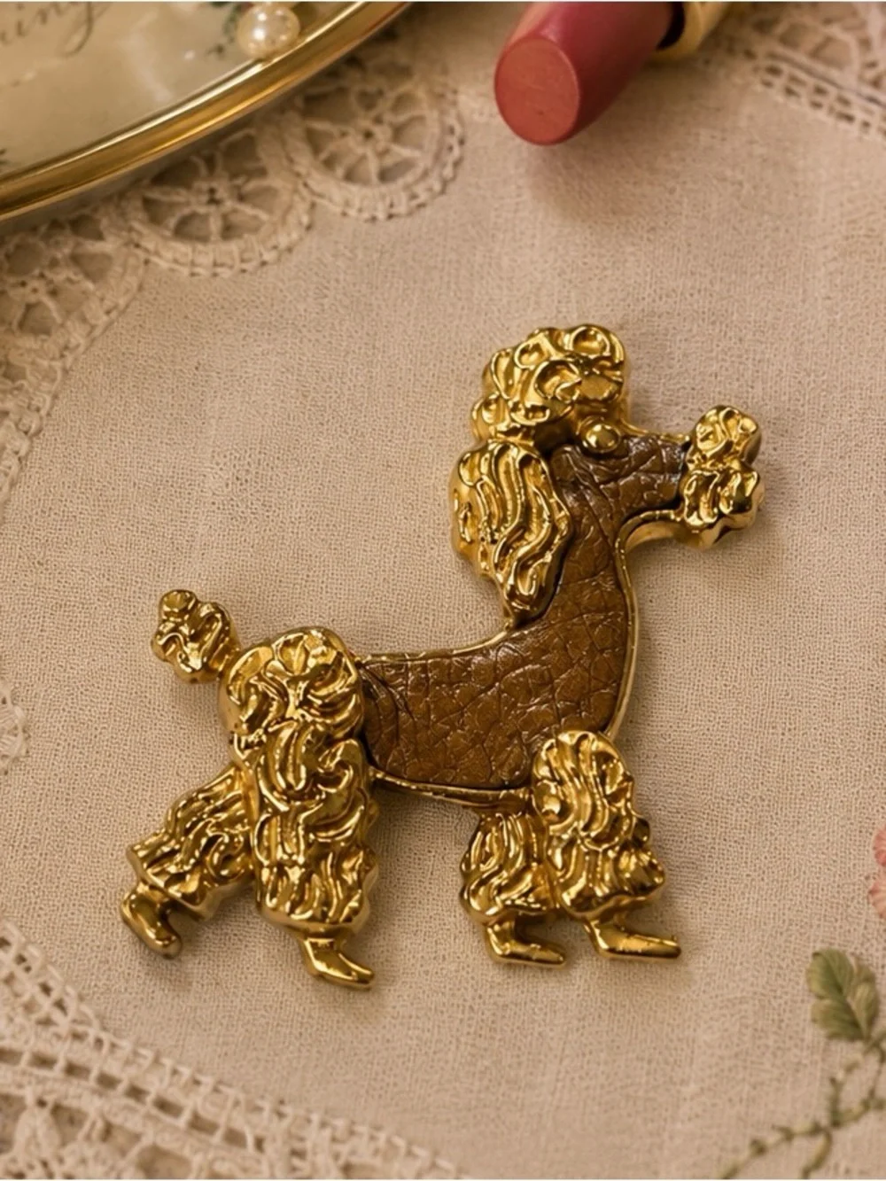 Mid Century Poodle Brooch Brown Faux Leather Inlay Gold Tone